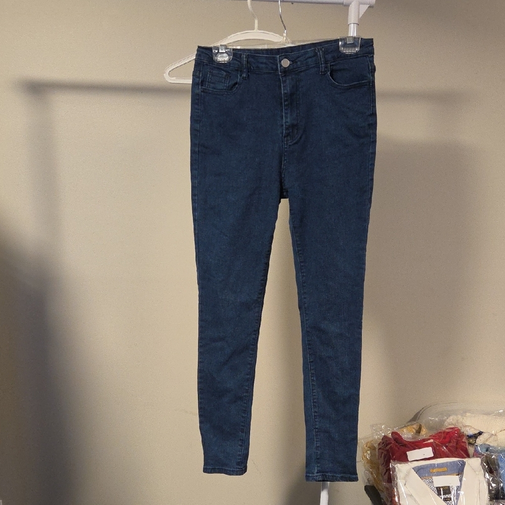 ⭐ Classic Indigo Skinny Jeans for Women